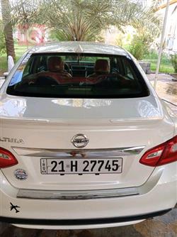 Nissan Altima